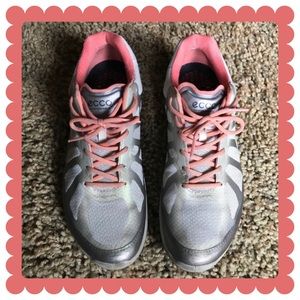 Ecco Gray/orange walking sneakers